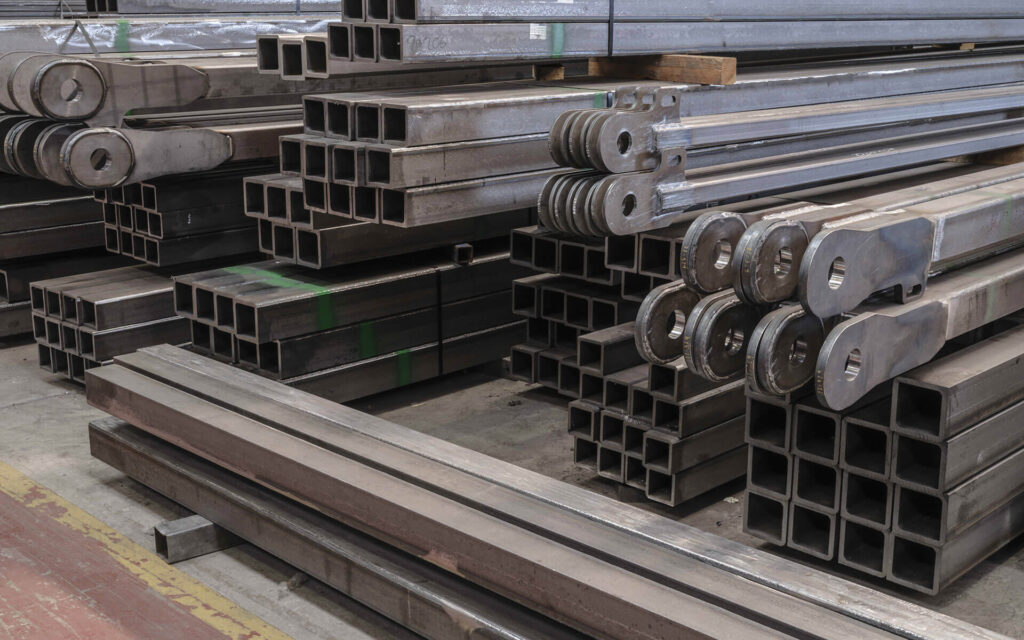 Torres y plumas. SOLDADURA Y CALDERERÍA